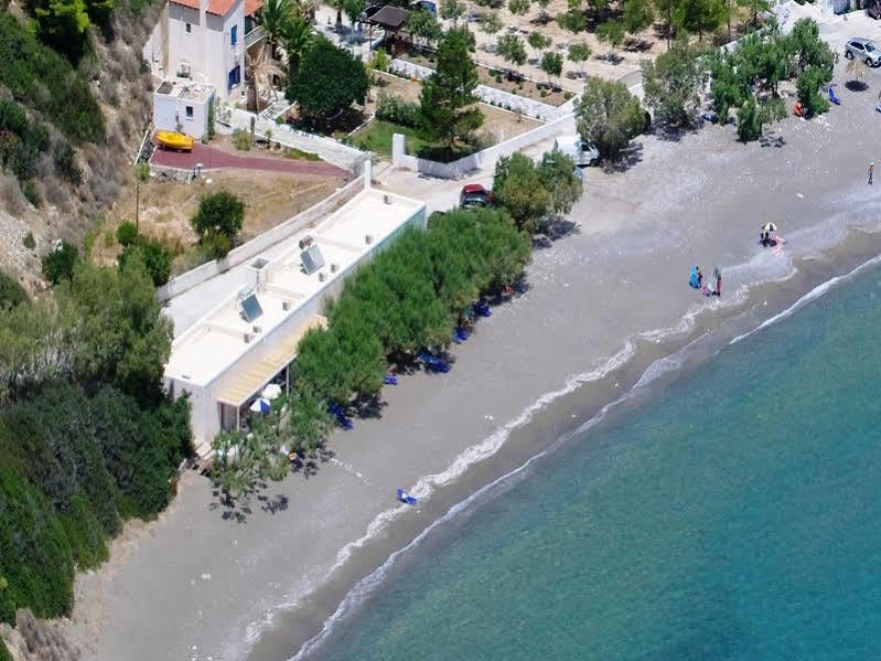Apothikes Apartments Кутсунари Экстерьер фото